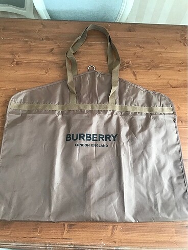 Burberry gamboç