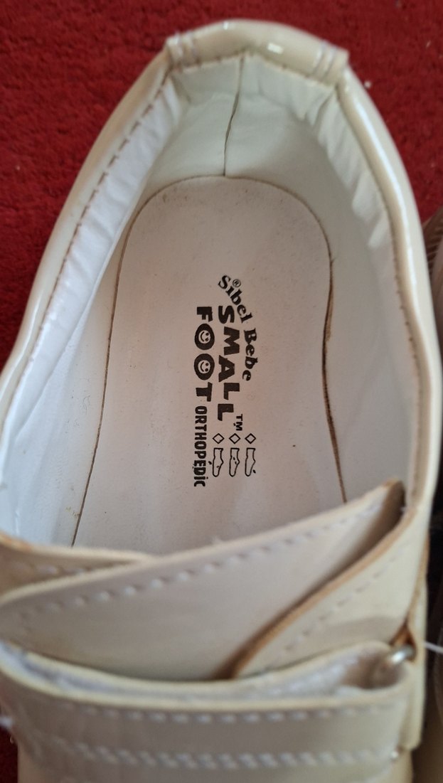 Beyaz Tokalı Erkek Çocuk Ayakkabısı - Görsel 3