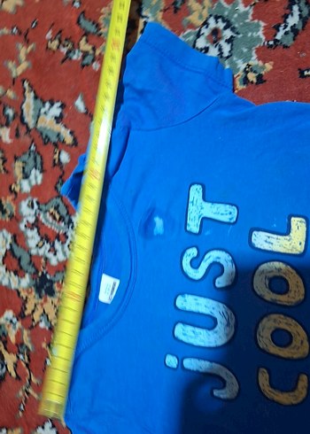 Renkli Baskılı Mavi Erkek Tişört lekesi vardır - Görsel 5