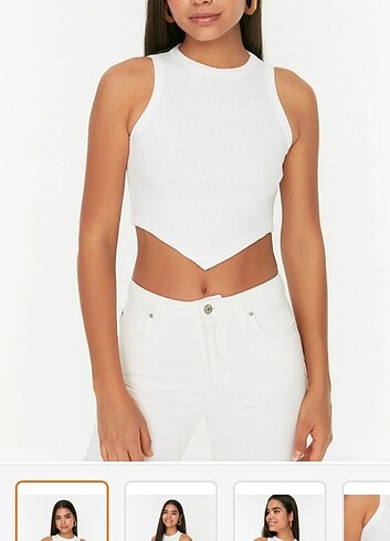 Ekru crop