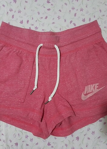 Nike kadın şort 