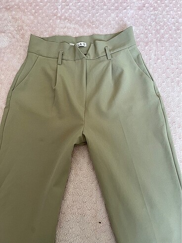 yeşil kumaş pantolon