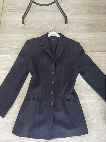 Zara İpekyol blazer