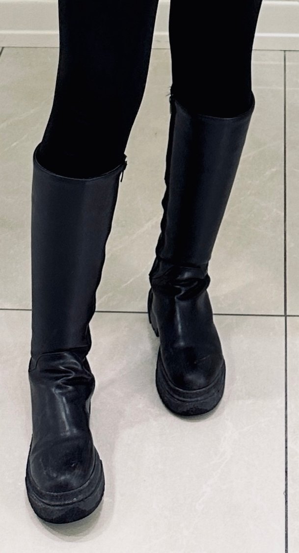 Siyah Deri Dizüstü Çizme - Görsel 2