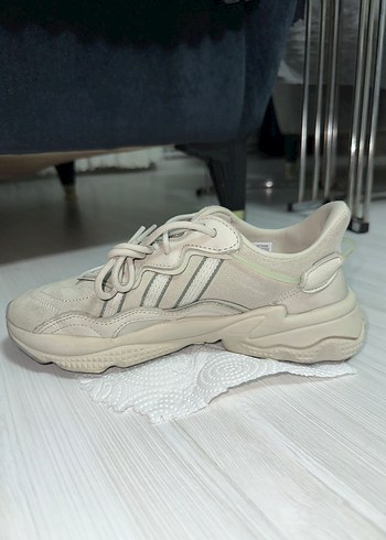Adidas Bej Bağcıklı Spor Stiletto Topuklu Kadın Sneaker