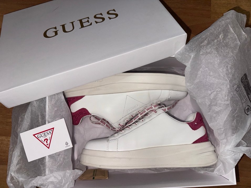 Guess Taşlı Sneaker - Görsel 4