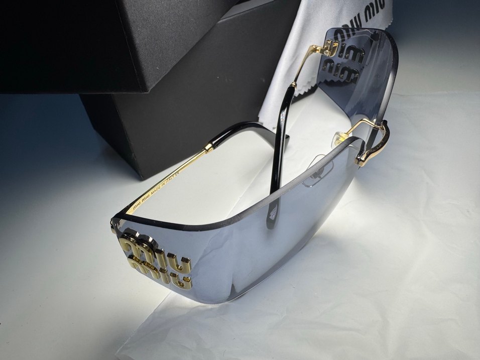 Miu miu Kadın Güneş Gözlüğü - Görsel 3