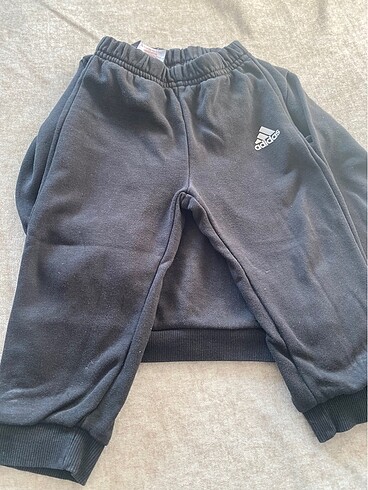 1 Yaş Beden Adidas eşofman takımı