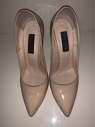 Rugan ten rengi stiletto