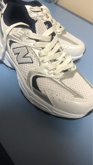 New balance 530