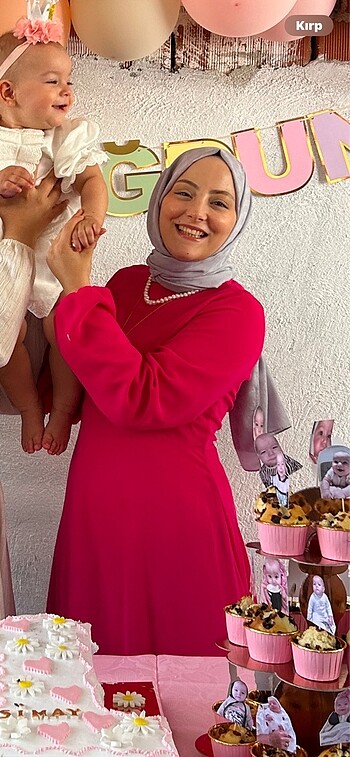 s Beden pembe Renk Pembe tesettür şifon elbise
