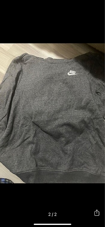 Nike sweatshirt