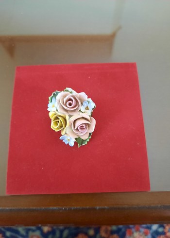 Pastel Renkli Çiçekli seramik broş