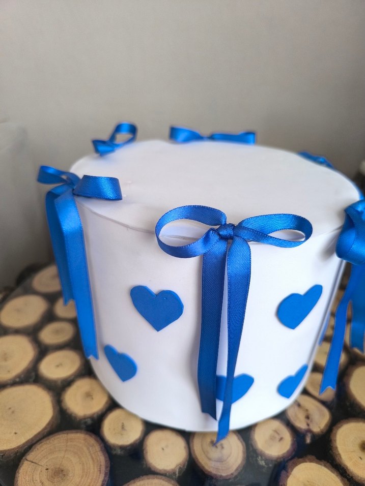 Mavi Kalpli Süslemeli Maket pasta - Görsel 5