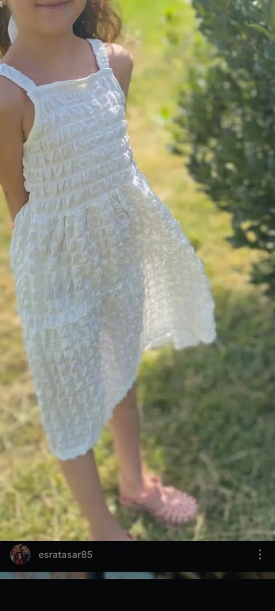 Zara sırt detaylı çocuk elbise - Görsel 2