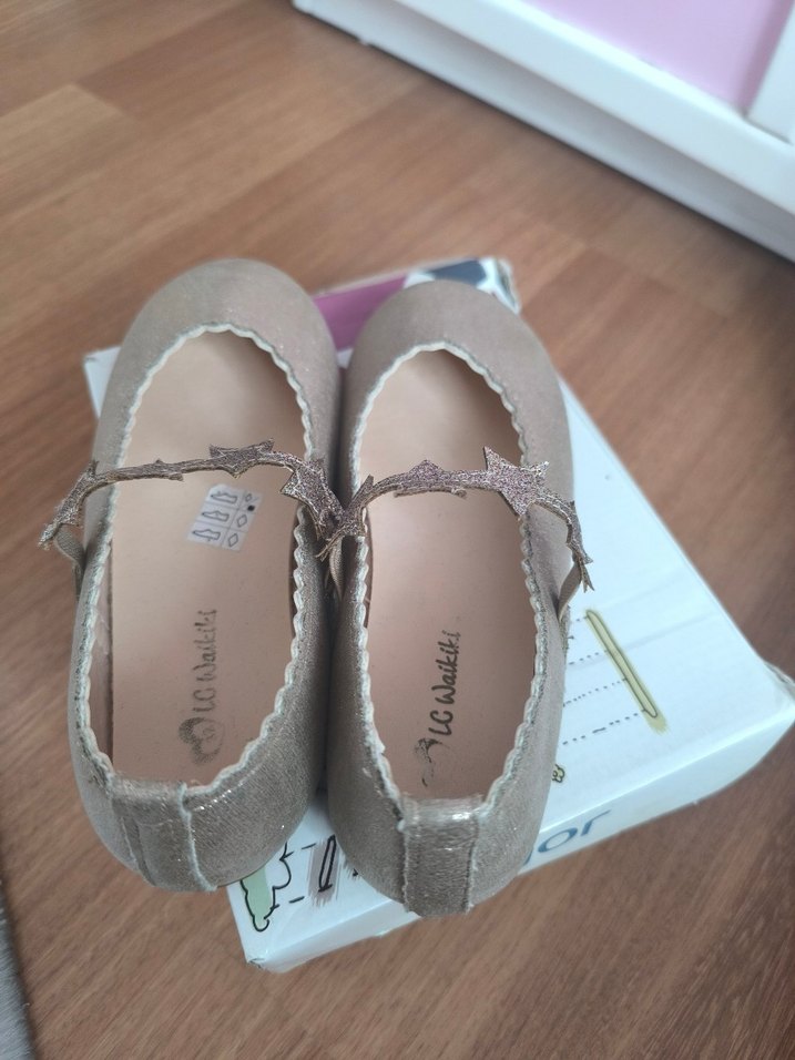 LC Waikiki parlak çocuk babet - Görsel 5