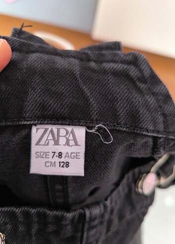 8 Yaş Beden siyah Renk Zara kot jile Dumbo karakterli