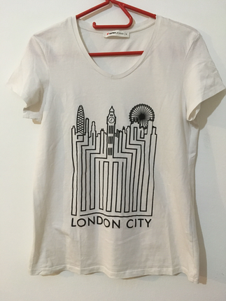 Koton Londra Tişört