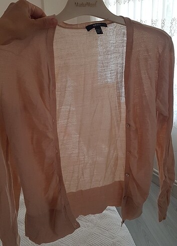 Mango Ince hirka
