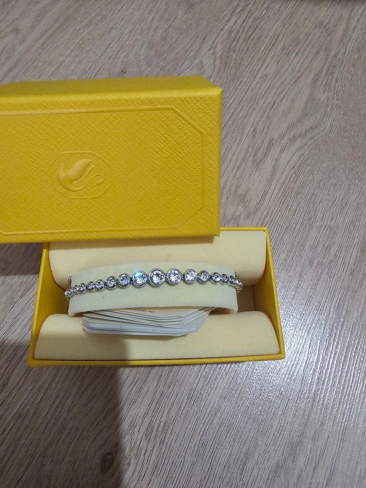 Beyaz Elastik Kadın Bileklik - Görsel 2