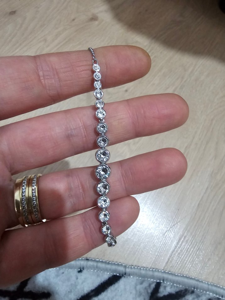 Beyaz Elastik Kadın Bileklik - Görsel 3