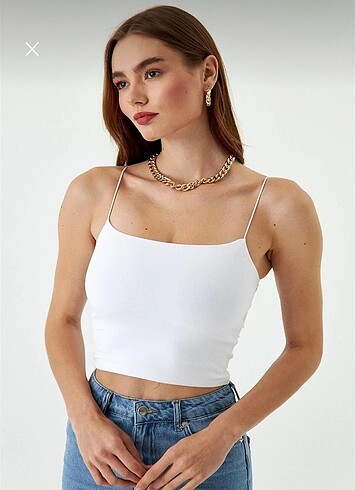 Askılı beyaz atlet crop