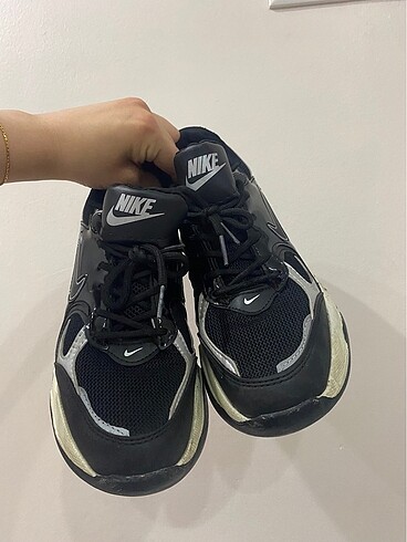 Nike Spor ayakkabı yüksek taban bağcıklı yazlık