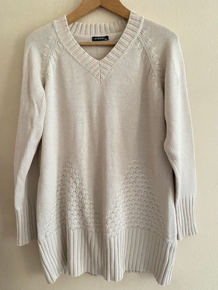 Bej V Yaka Örgü Kadın Kazak - Görsel 3