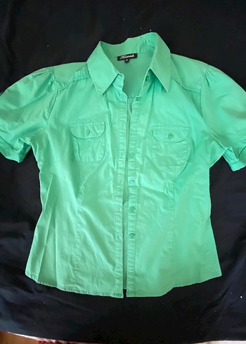 Düğmeli Kısa Kollu Yeşil Kadın Gömlek - Görsel 4