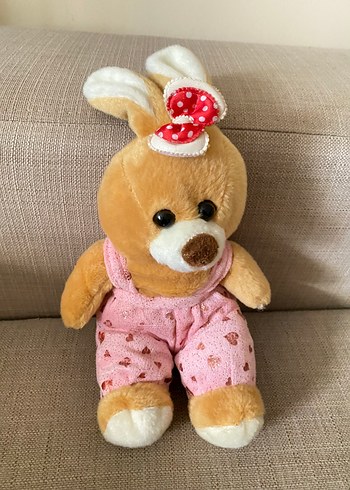 Pembe Kıyafetli Peluş Tavşan Oyuncak