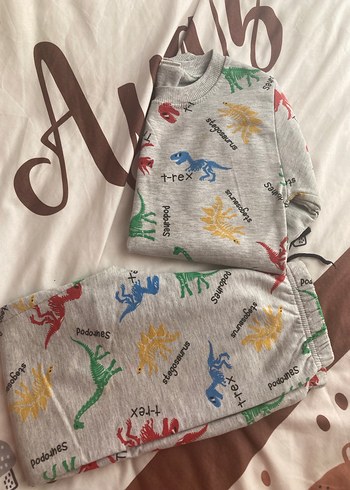 8 Yaş Beden Gri Baskılı Erkek Çocuk Pijama Takımı