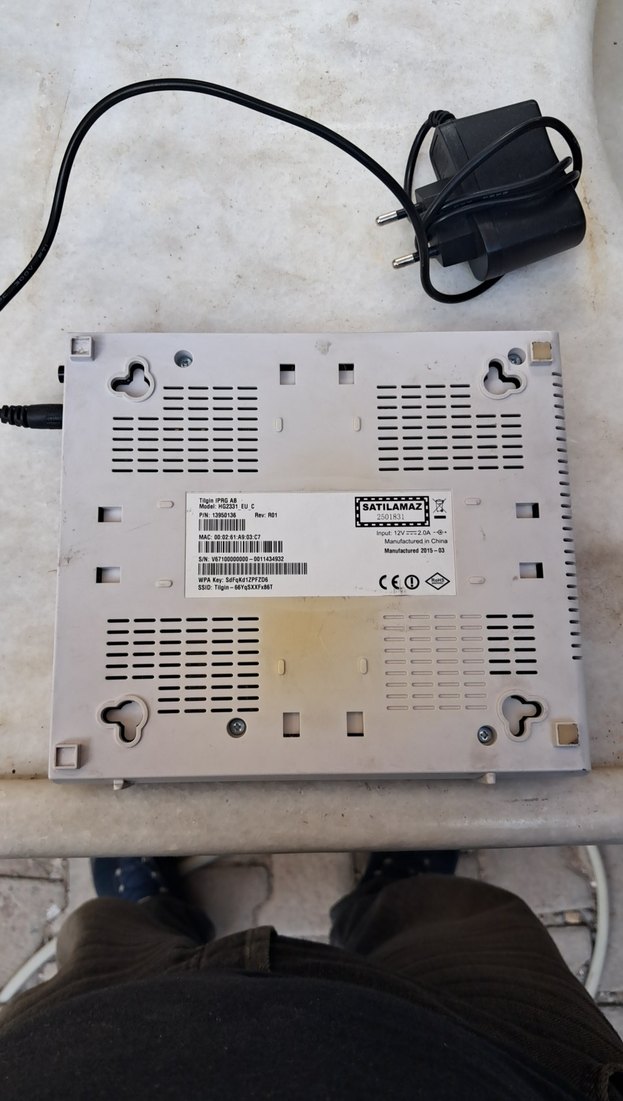 Beyaz Tilgin internet modem - Görsel 2