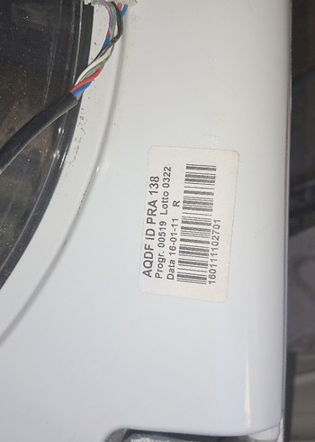 Hotpoint Ariston Gri Çamaşır Makinesi ön panel - Görsel 3