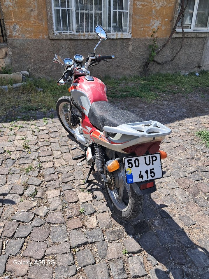 Renkli Kemerli Metal Motosiklet - Görsel 5