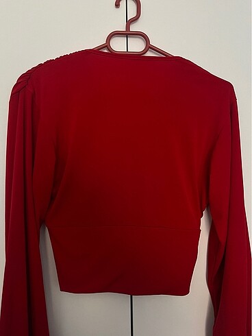 Kırmızı crop - Görsel 6