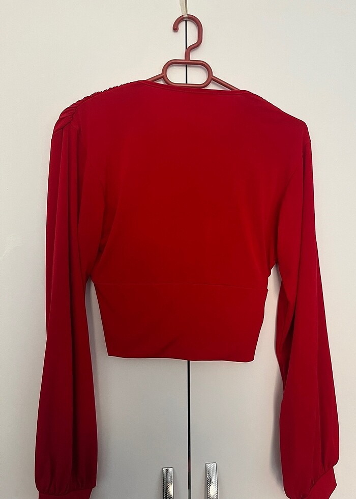 Kırmızı crop - Görsel 5