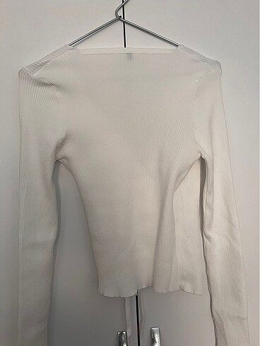 Ekru kruvaze büzgü detaylı triko kazak - Görsel 3