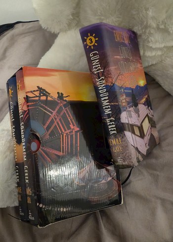 Güneş Söndürmem Gerek 3 Kitap Seti - Görsel 2
