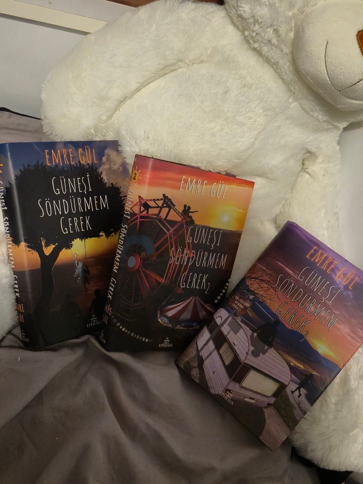 Güneş Söndürmem Gerek 3 Kitap Seti - Görsel 3