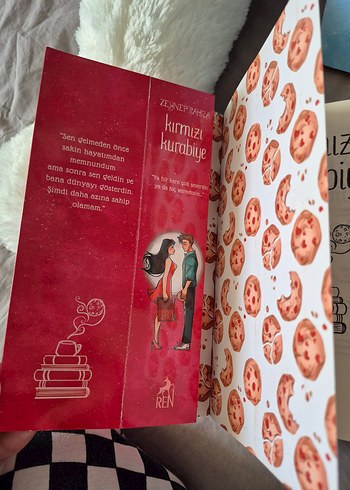 zeynep sahra Ayçöreği, Elmalı Turta kırmızı kurabiye - Görsel 3