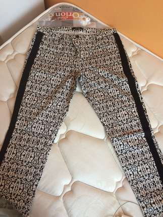 Koton Desenli pantolon