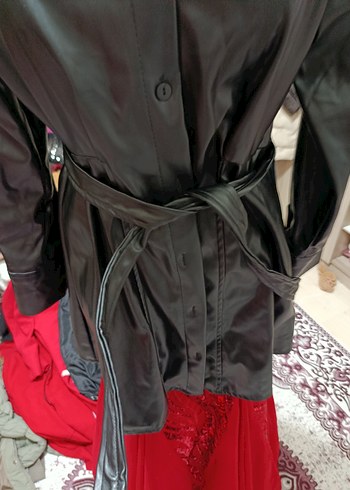 Kemerli Siyah Kısa Deri Kadın Ceket - Görsel 2