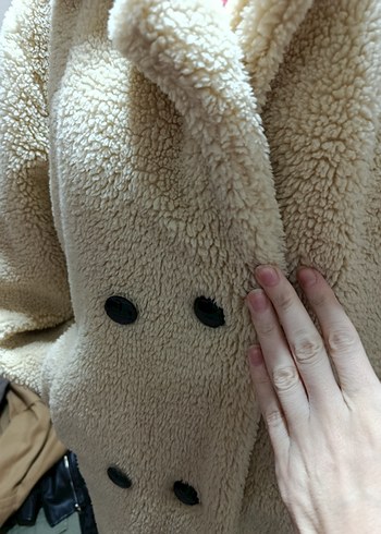 Kürklü Bej Kısa Kadın Palto - Görsel 3