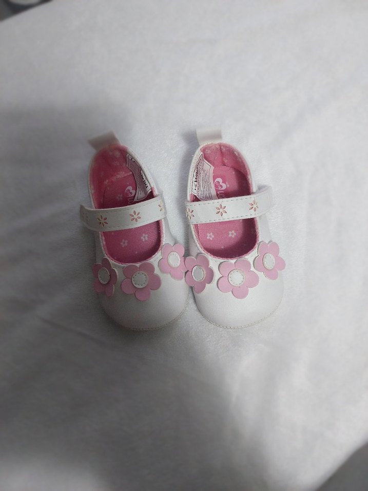 Kız Çocuk Bej Peluş Ev Terliği ve bebek ayakkabısı - Görsel 2