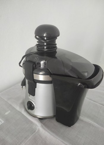 Gri Renkli Elektrikli Meyve Sıkacağı - Görsel 2