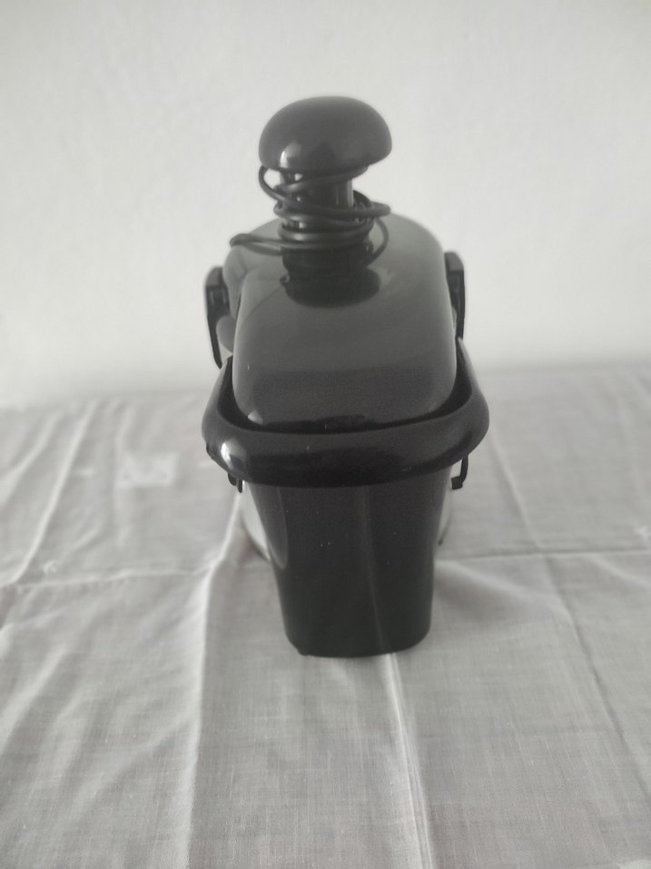 Gri Renkli Elektrikli Meyve Sıkacağı - Görsel 3