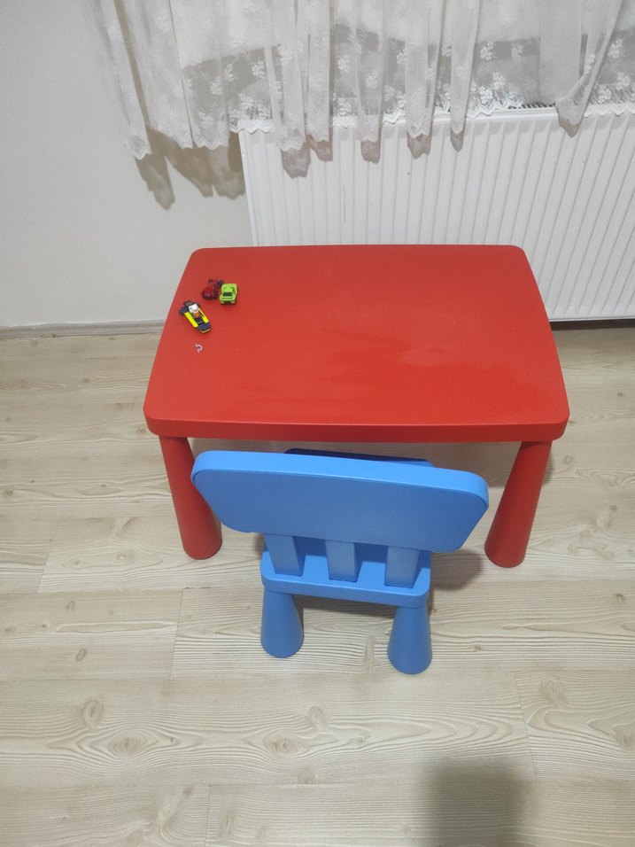 Ikea mammut masa ve sandalye - Görsel 4