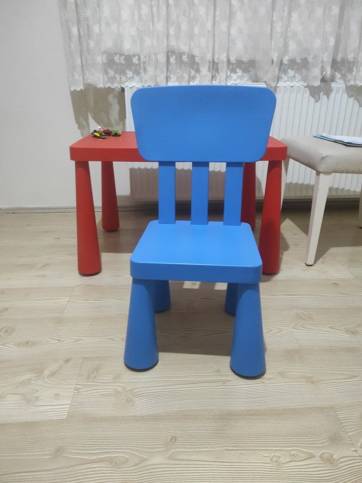 Ikea mammut masa ve sandalye - Görsel 2