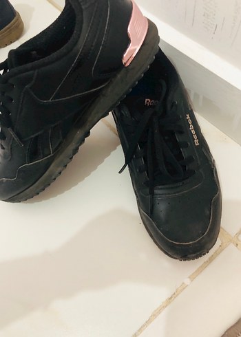 Orijinal Reebok marka Siyah Kadın Spor Ayakkabı - Görsel 2