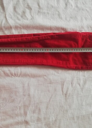 4 Yaş Beden kırmızı Renk Pantolon